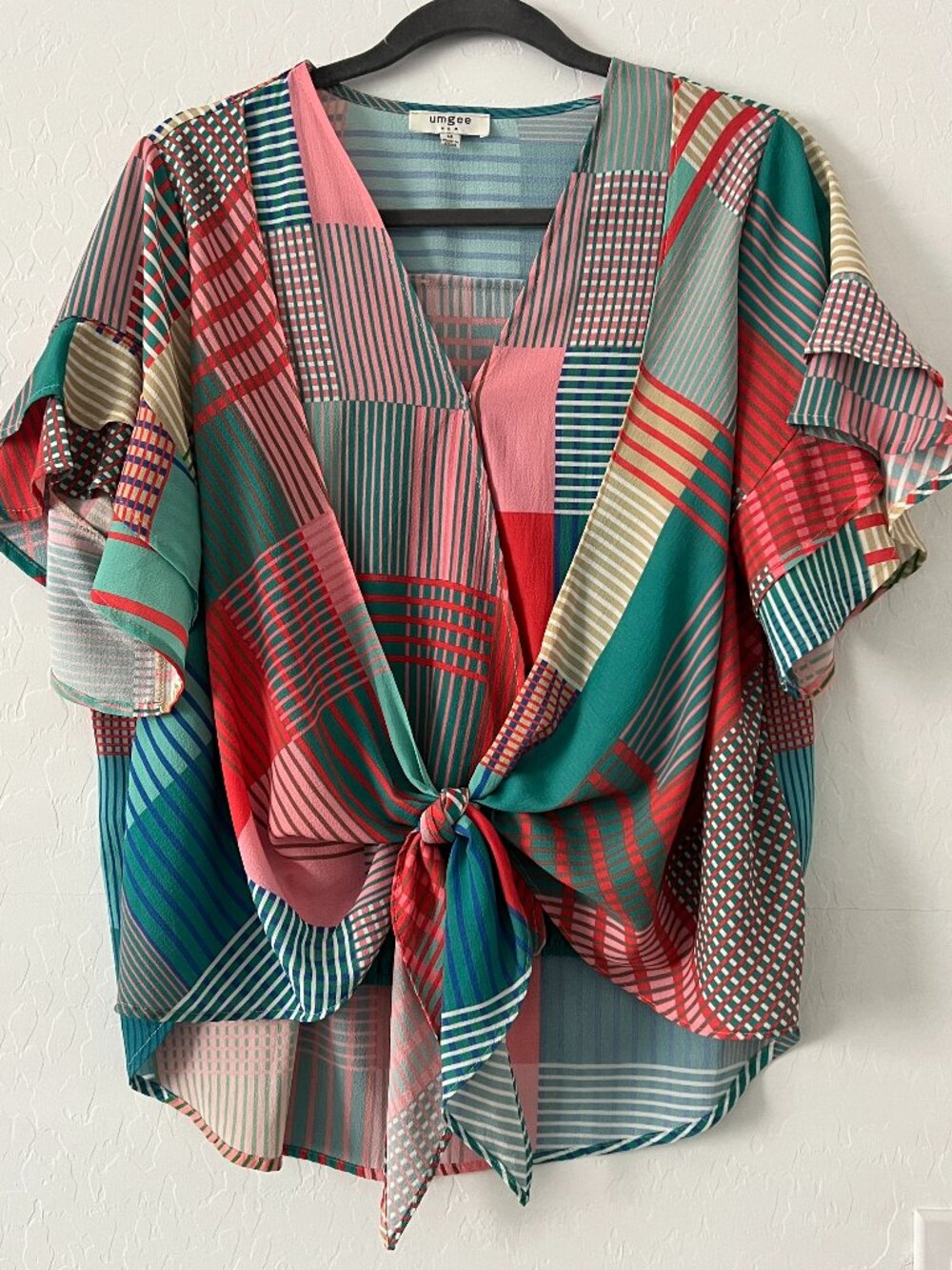 Umgee USA Women's M Tie Front Patchwork Plaid Stripe Boho Flutter Sleeve Top